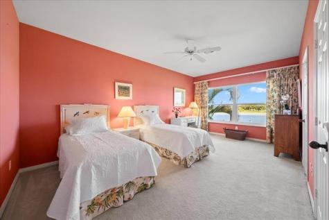 1725 Victoria Circle Vero Beach FL 32967