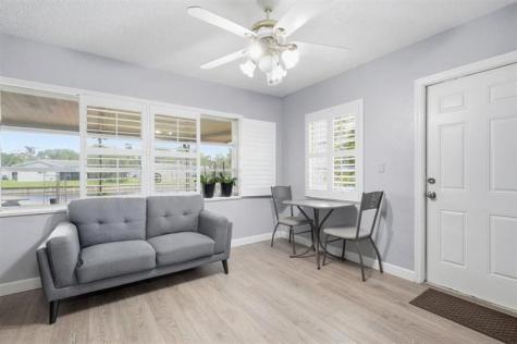 9407 NW 70th Place Tamarac FL 33321