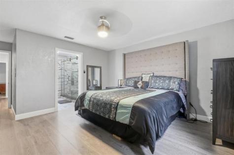 9407 NW 70th Place Tamarac FL 33321