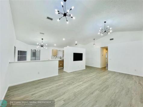 North Lauderdale FL 33068