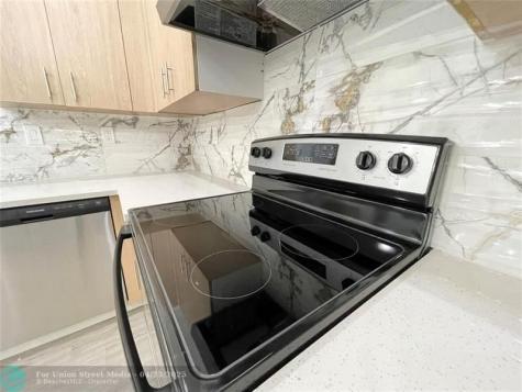 North Lauderdale FL 33068