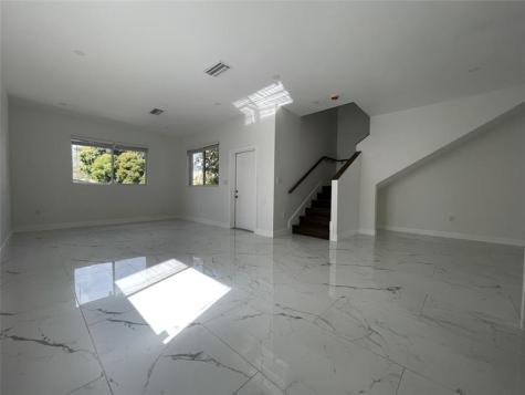 536 NW 13th Avenue Fort Lauderdale FL 33311