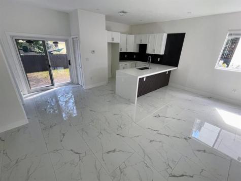 536 NW 13th Avenue Fort Lauderdale FL 33311