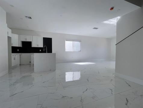 536 NW 13th Avenue Fort Lauderdale FL 33311