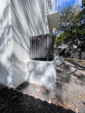 536 NW 13th Avenue Fort Lauderdale FL 33311