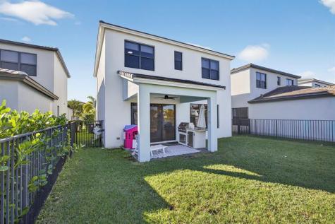 16587 Cove Road Loxahatchee FL 33470