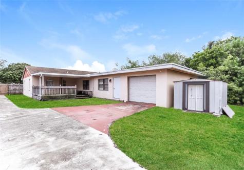 2903 Apalachee Road West Palm Beach FL 33406
