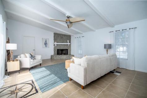 2504 Hibiscus Drive W Belleair Beach FL 33786
