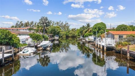 1430 NE 57th Court Fort Lauderdale FL 33334