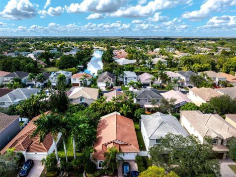 1104 NW 116th Avenue Coral Springs FL 33071