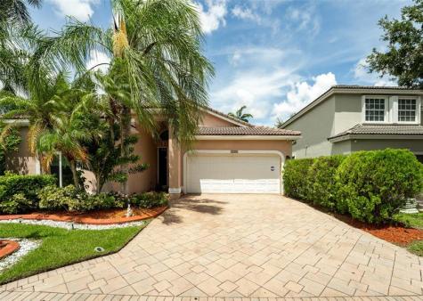 1104 NW 116th Avenue Coral Springs FL 33071