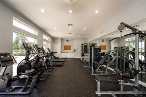 1104 NW 116th Avenue Coral Springs FL 33071