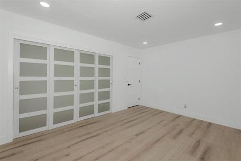 4721 Bayview Drive Fort Lauderdale FL 33308