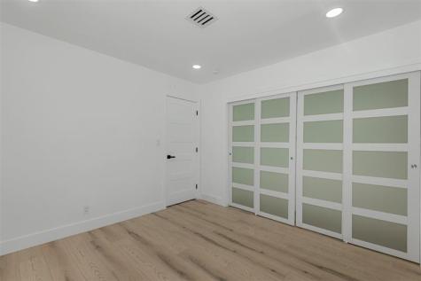 4721 Bayview Drive Fort Lauderdale FL 33308