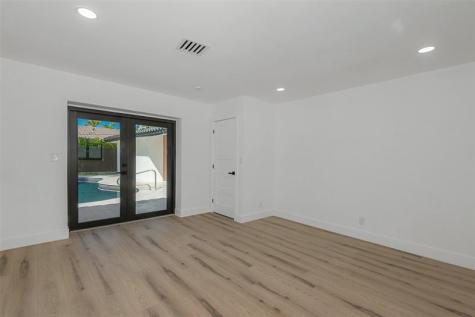 4721 Bayview Drive Fort Lauderdale FL 33308
