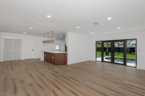 4721 Bayview Drive Fort Lauderdale FL 33308
