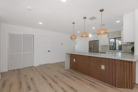 4721 Bayview Drive Fort Lauderdale FL 33308