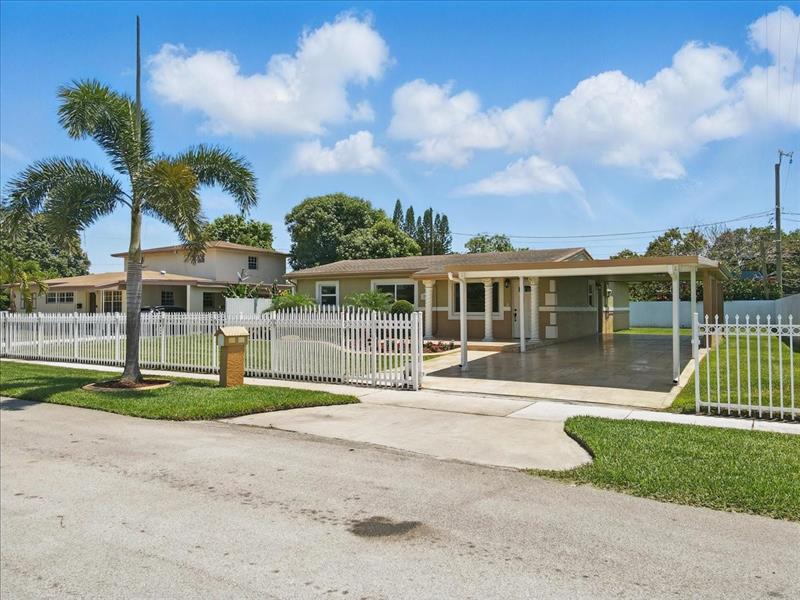 2830 NW 172nd Terrace Miami Gardens FL 33056