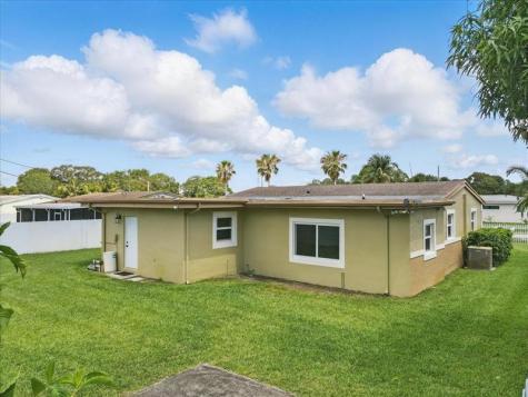 2830 NW 172nd Terrace Miami Gardens FL 33056