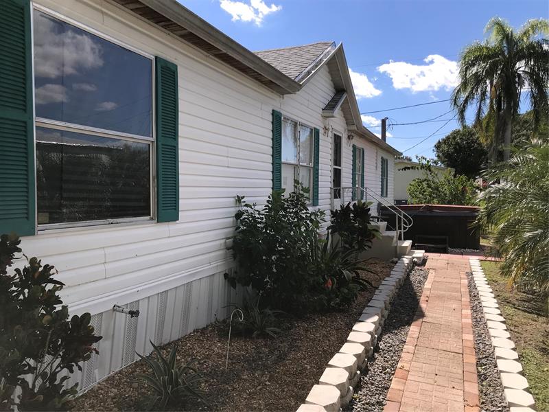 1192 Chobee Street Okeechobee FL 34974