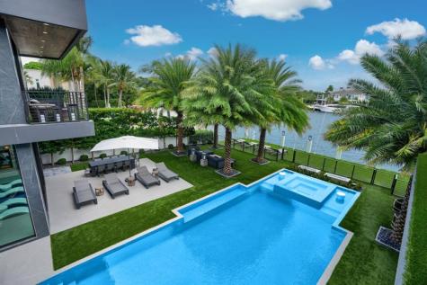 671 Middle River Drive Fort Lauderdale FL 33304