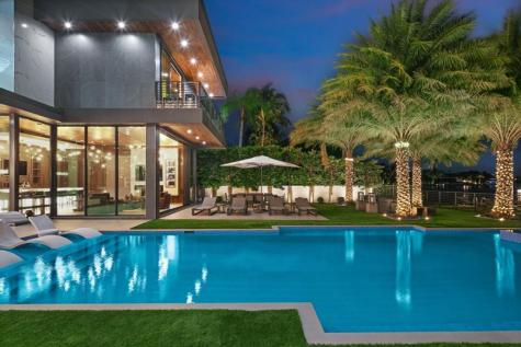 671 Middle River Drive Fort Lauderdale FL 33304