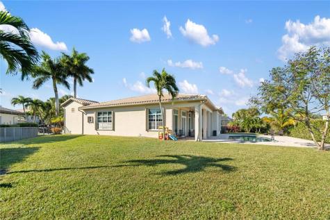 7922 NW 109th Lane Parkland FL 33076