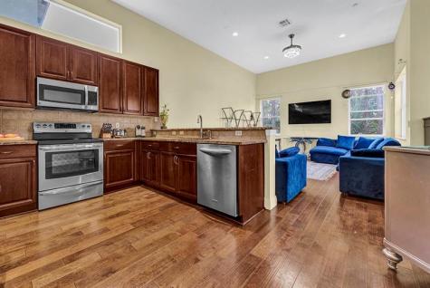 7104 NW 48th Lane Coconut Creek FL 33073