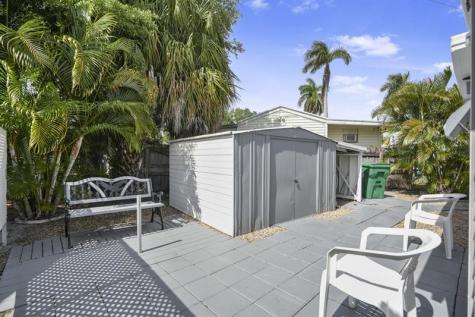 8573 SW 16th Street Davie FL 33324