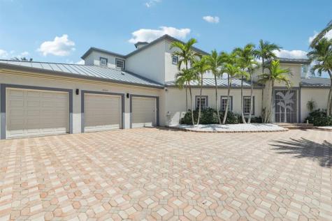 3900 NE 23rd Terrace Lighthouse Point FL 33064