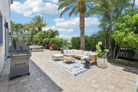 3900 NE 23rd Terrace Lighthouse Point FL 33064