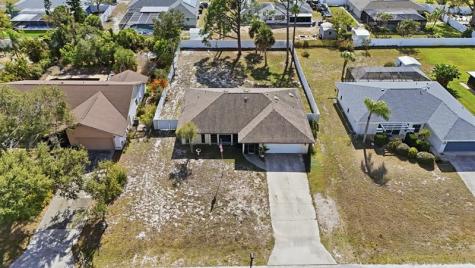 1531 Keyway Road Englewood FL 34223