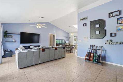 1531 Keyway Road Englewood FL 34223