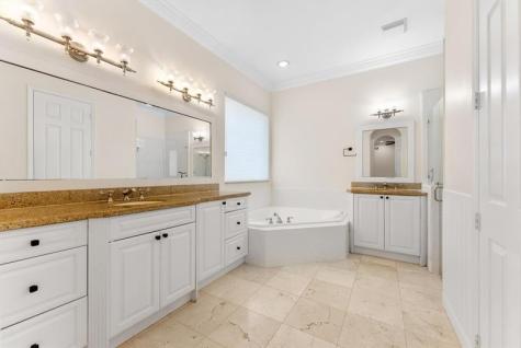 Parkland FL 33076