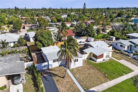 171 Ocean Parkway Boynton Beach FL 33435