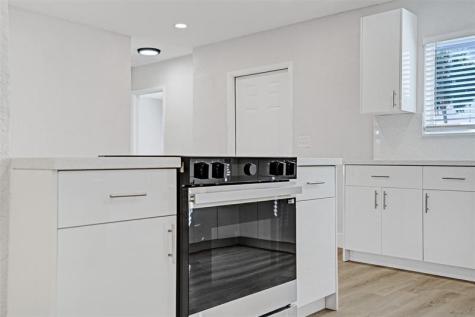 171 Ocean Parkway Boynton Beach FL 33435