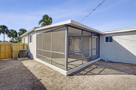 171 Ocean Parkway Boynton Beach FL 33435
