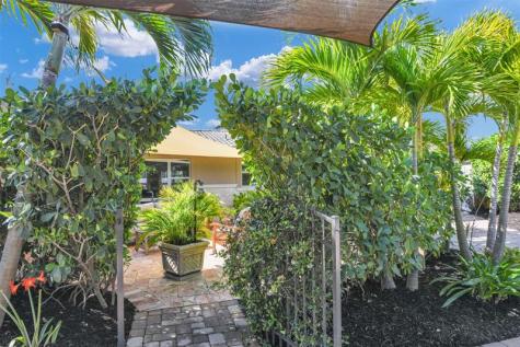 1616 SE 4th Street Deerfield Beach FL 33441