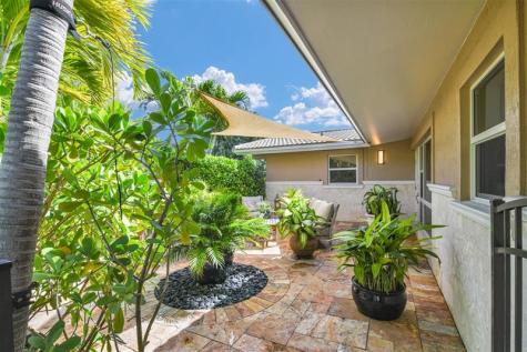 1616 SE 4th Street Deerfield Beach FL 33441