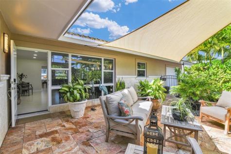 1616 SE 4th Street Deerfield Beach FL 33441