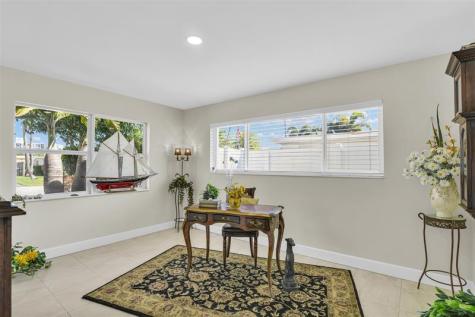 1616 SE 4th Street Deerfield Beach FL 33441