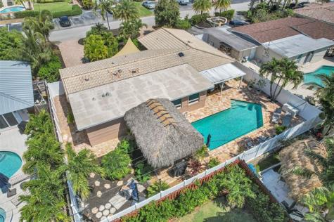1616 SE 4th Street Deerfield Beach FL 33441