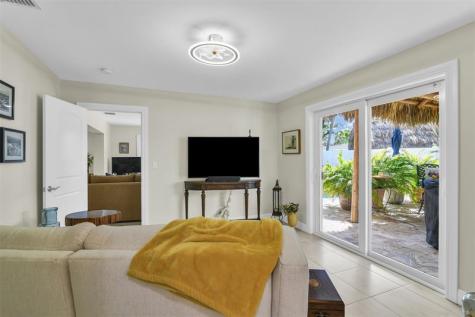 1616 SE 4th Street Deerfield Beach FL 33441