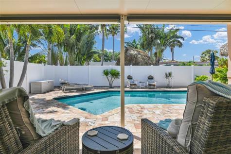 1616 SE 4th Street Deerfield Beach FL 33441