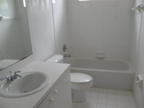 958 NW 127th Avenue Coral Springs FL 33071