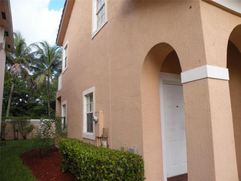 958 NW 127th Avenue Coral Springs FL 33071