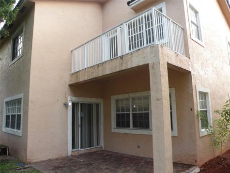 958 NW 127th Avenue Coral Springs FL 33071