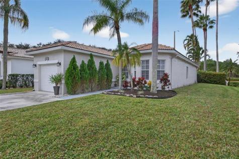 6435 Egret Terrace Coconut Creek FL 33073