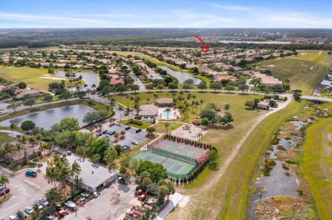 810 NW Rutherford Court Port St Lucie FL 34983
