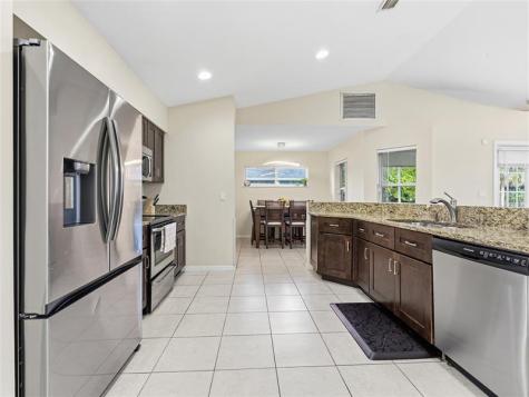 2537 SW Deckard Street Port St Lucie FL 34953